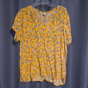 Old navy blouse